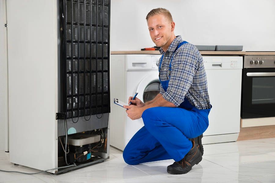 Finding the Best Refrigerator Repair Service